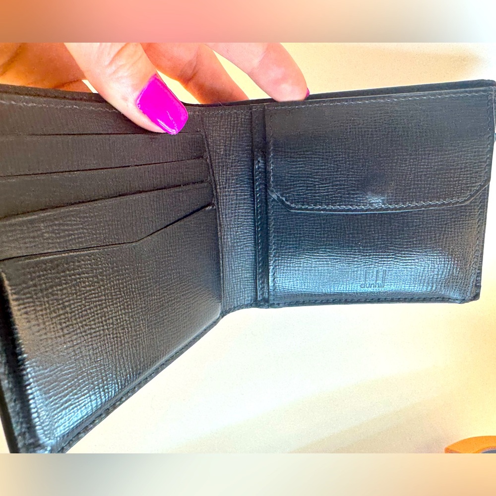 Dunhill Bifold Wallet Black Leather W Embossed Logo & Coin Pouch AUTHENTIC EUC - Picture 10 of 16
